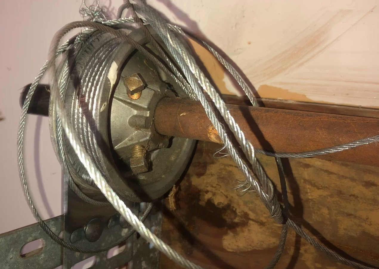 garage door cable repair.